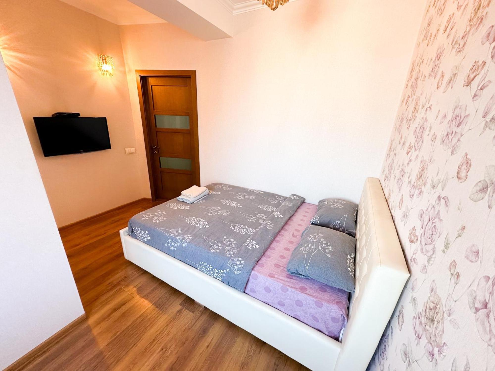 Bright & Quiet 2Room Apartment In City Center Chişinău Esterno foto